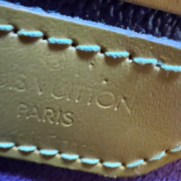 Authentic Louis Vuitton Mabillon Backpack Epi Leather - Picture 9 of 10